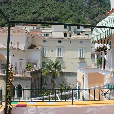 Lägenhet Nonna Raffa Amalfi